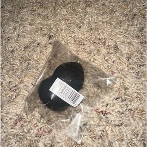 Anastasia Beverly Hills beauty blender makeup sponge